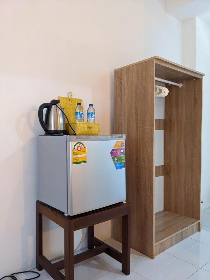 V At Panus Otel Phanat Nikhom Dış mekan fotoğraf