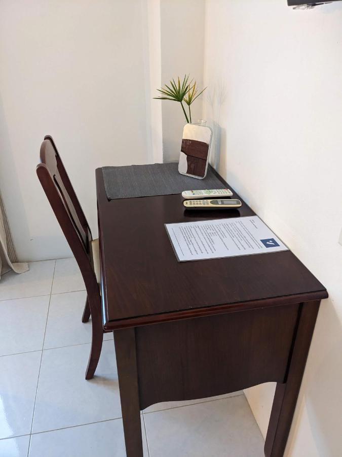 V At Panus Otel Phanat Nikhom Dış mekan fotoğraf